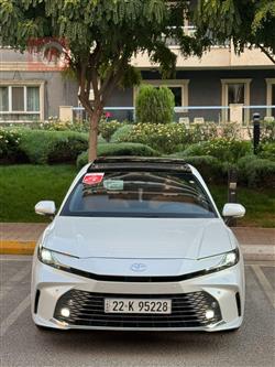 تۆیۆتا کامری